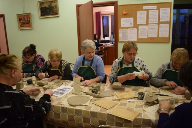 Spotkanie przy glinie Spotkanie przy glinie