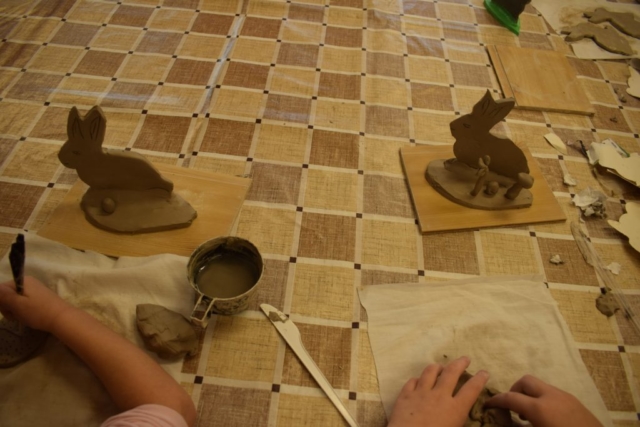 Zajęcia z gliną Zajęcia z gliną