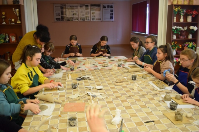 Zajęcia z gliną Zajęcia z gliną